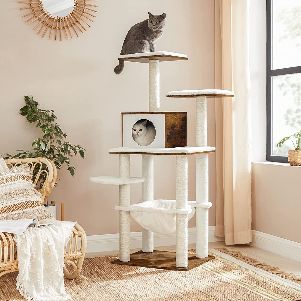 Idées de DIY pour arbres à chat : Créez un paradis félin